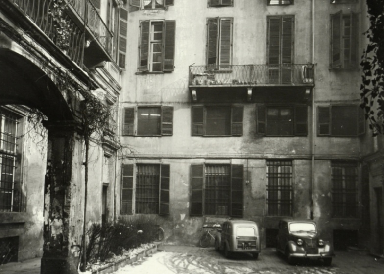 Cortili della Torino del Dopoguerra, immagini tratte dai fondi fotografici dell’Archivio storico della Compagnia di San Paolo (ASSP, II, 3971ter)